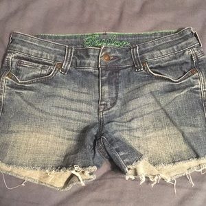 *LAST CHANCE* Delia*s Taylor jean shorts